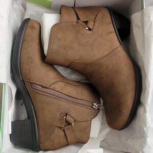 Easy Street Brown Ankle Boots